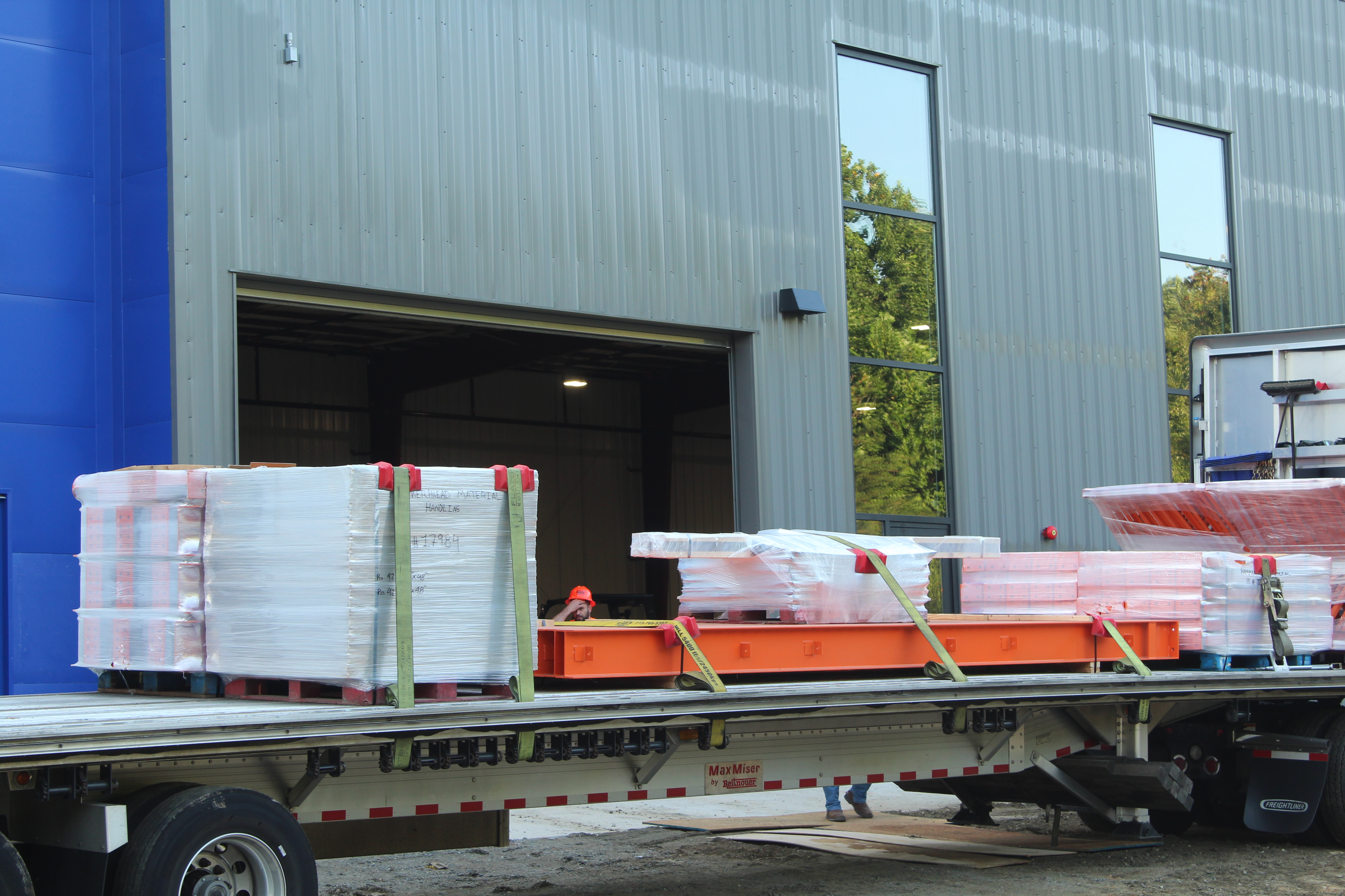 Pallet Rack Delivery Flatbed